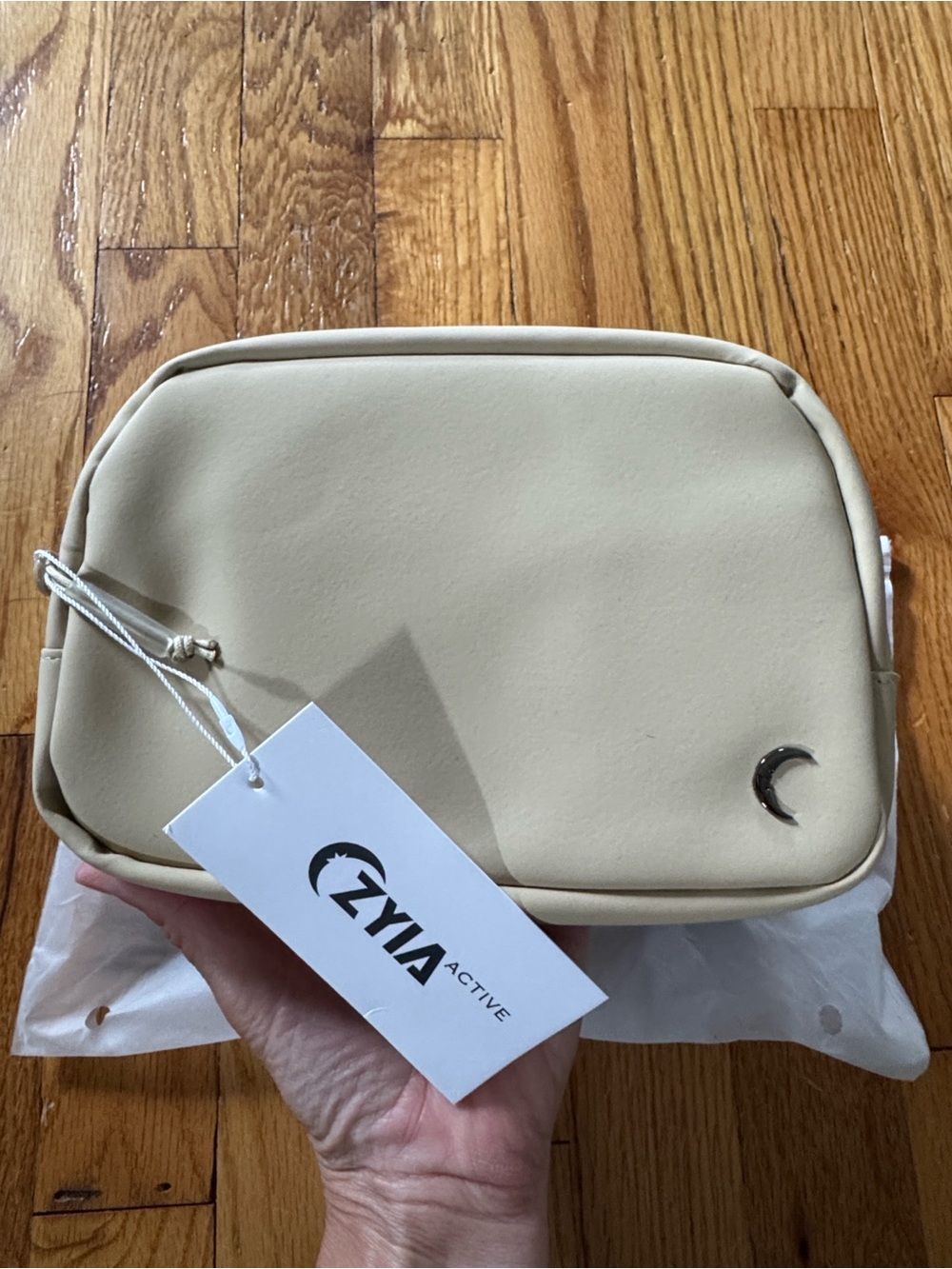 ZYIA Active Crisp Khaki Crossbody Bag